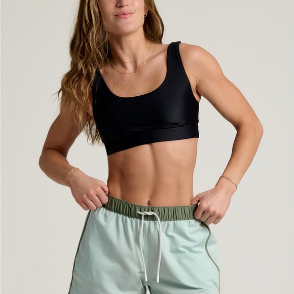 Free Fly Apparel Women's reverb shorts - Picture 4 of 4